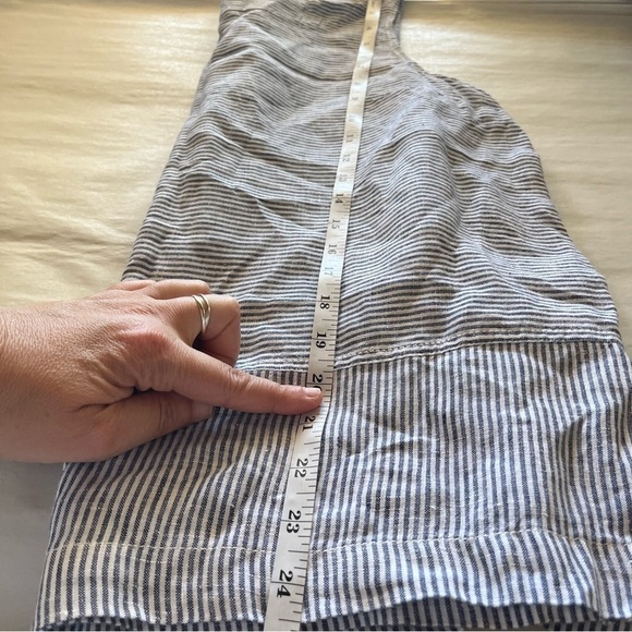 Tahari Blue and White Striped 100% Linen Boxy Tank Top Contrasting Stripes - Picture 8 of 8